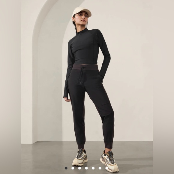 HEADLANDS HYBRID TREK MID RISE JOGGER - Picture 2 of 8